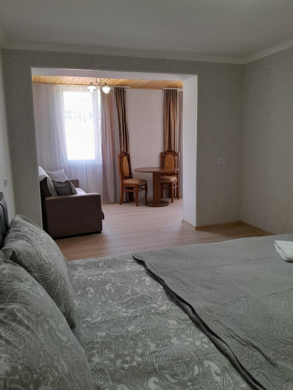 Emilia Apartment ซิคนาคี ภายนอก รูปภาพ